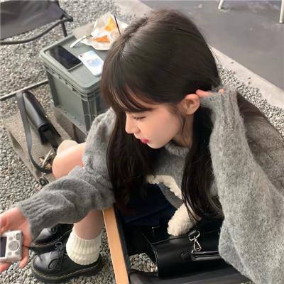 钢盔